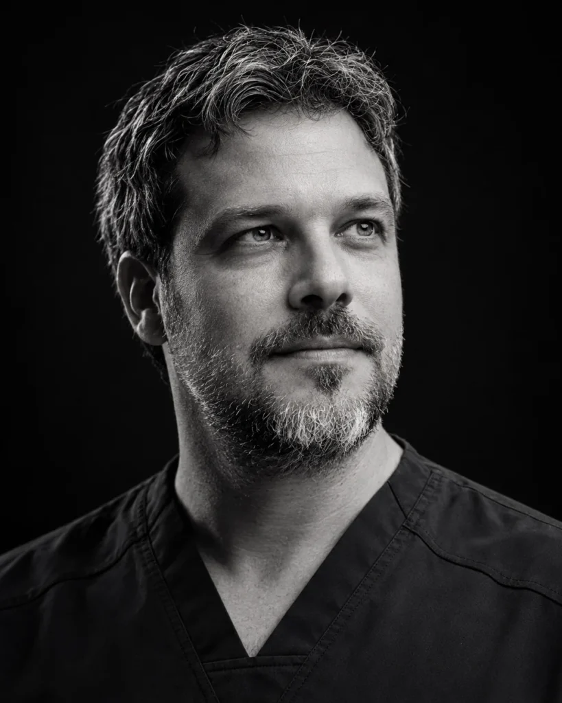 Dr. Daniel Moina, cirujano plástico y otorrinolaringólogo